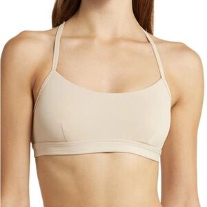 ALO Yoga Airlift Sports Bra in Macademia